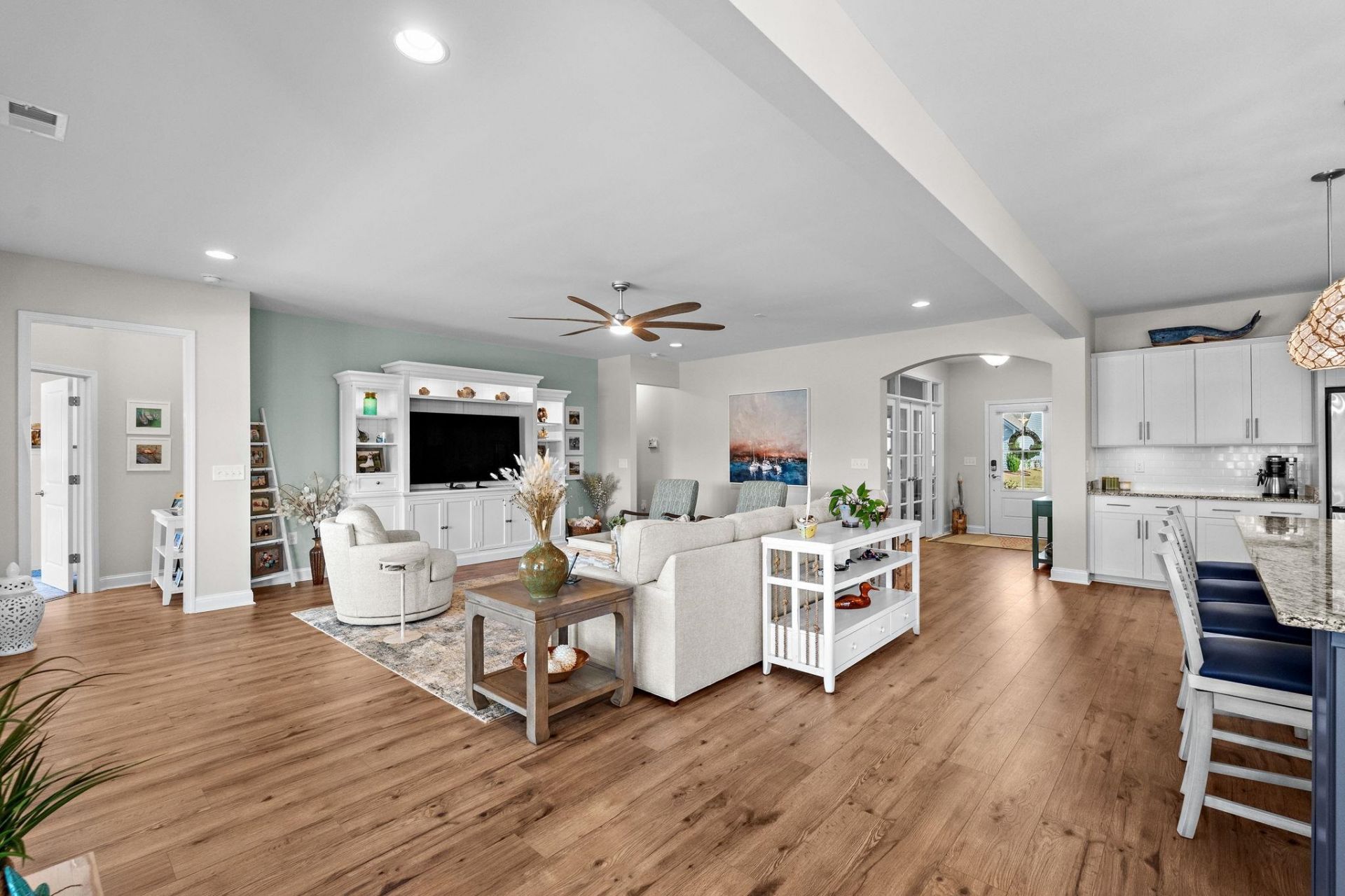 7392 Sarteano Dr. Photo 10