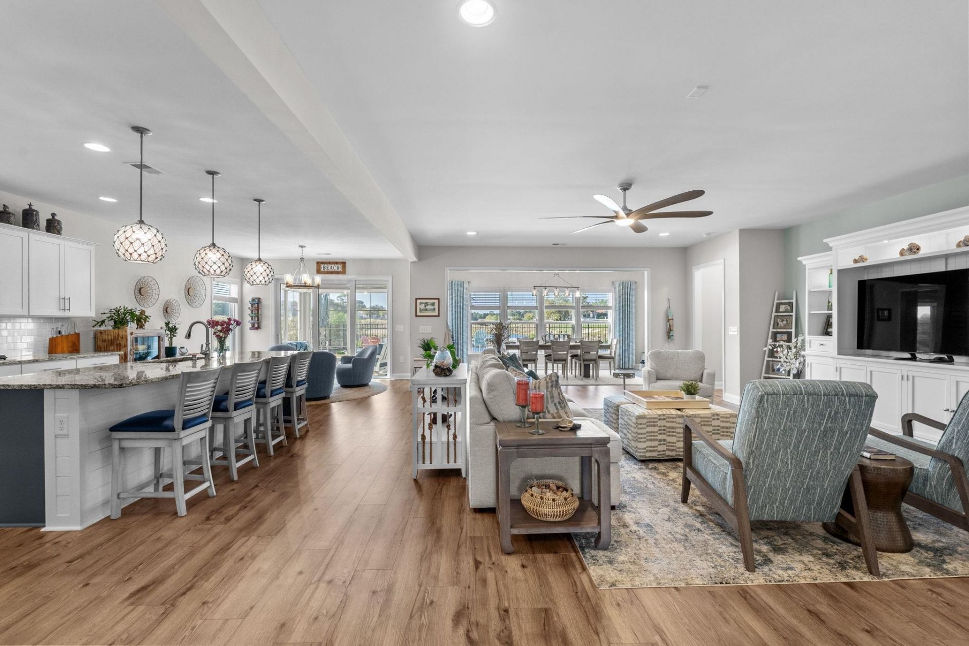 7392 Sarteano Dr. Photo 6