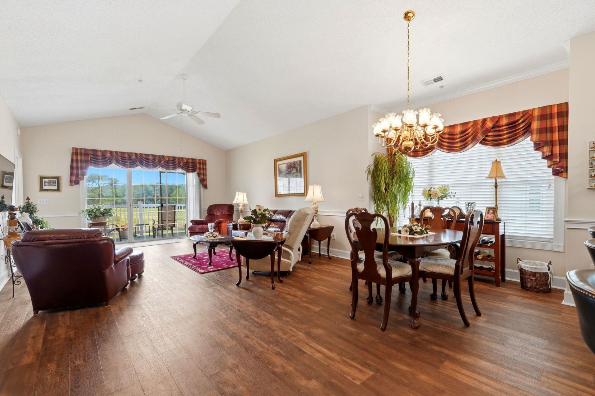 4877 Dahlia Ct. Photo 21