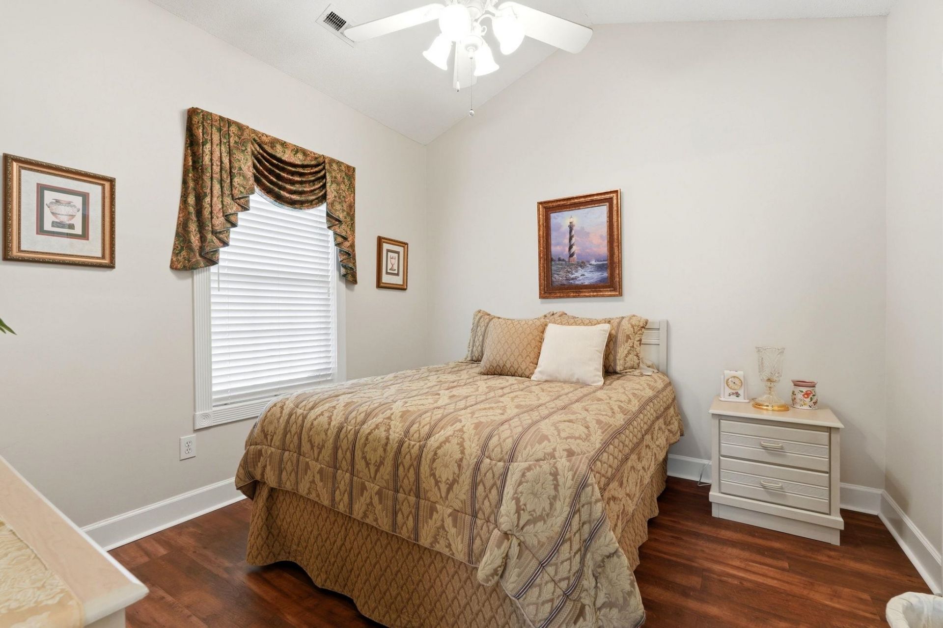 4877 Dahlia Ct. Photo 24