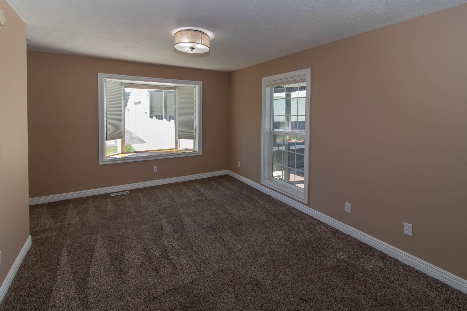 14420 W Charles Rd, Nine Mile Falls, WA 99026 Main Photo