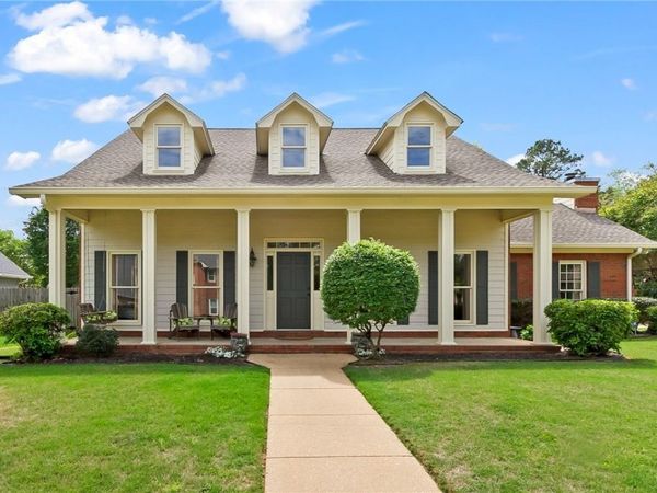 2105 Brandon Parkway, Tuscaloosa, AL 35406