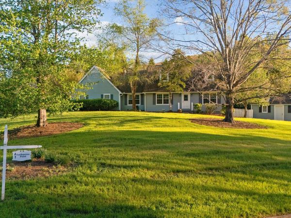 1818 Nantasket Rd, Knoxville, TN 37922