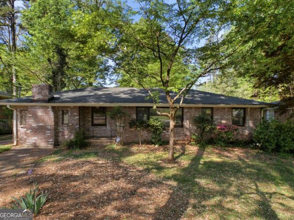 3145 Valaire Drive, Decatur, GA 30033