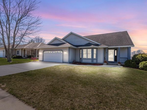 1245 Garfield LANE, Hartford, WI 53027