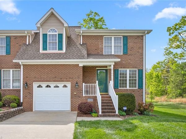 1414 Collins Drive, Unit A4, Burlington, NC 27215