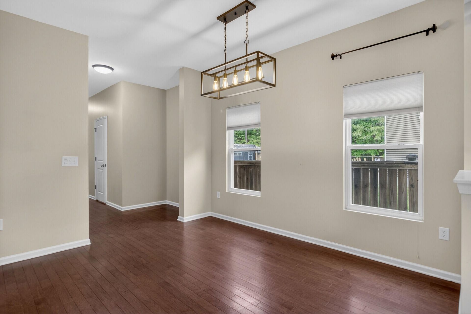 1244 Segar Street Photo 13