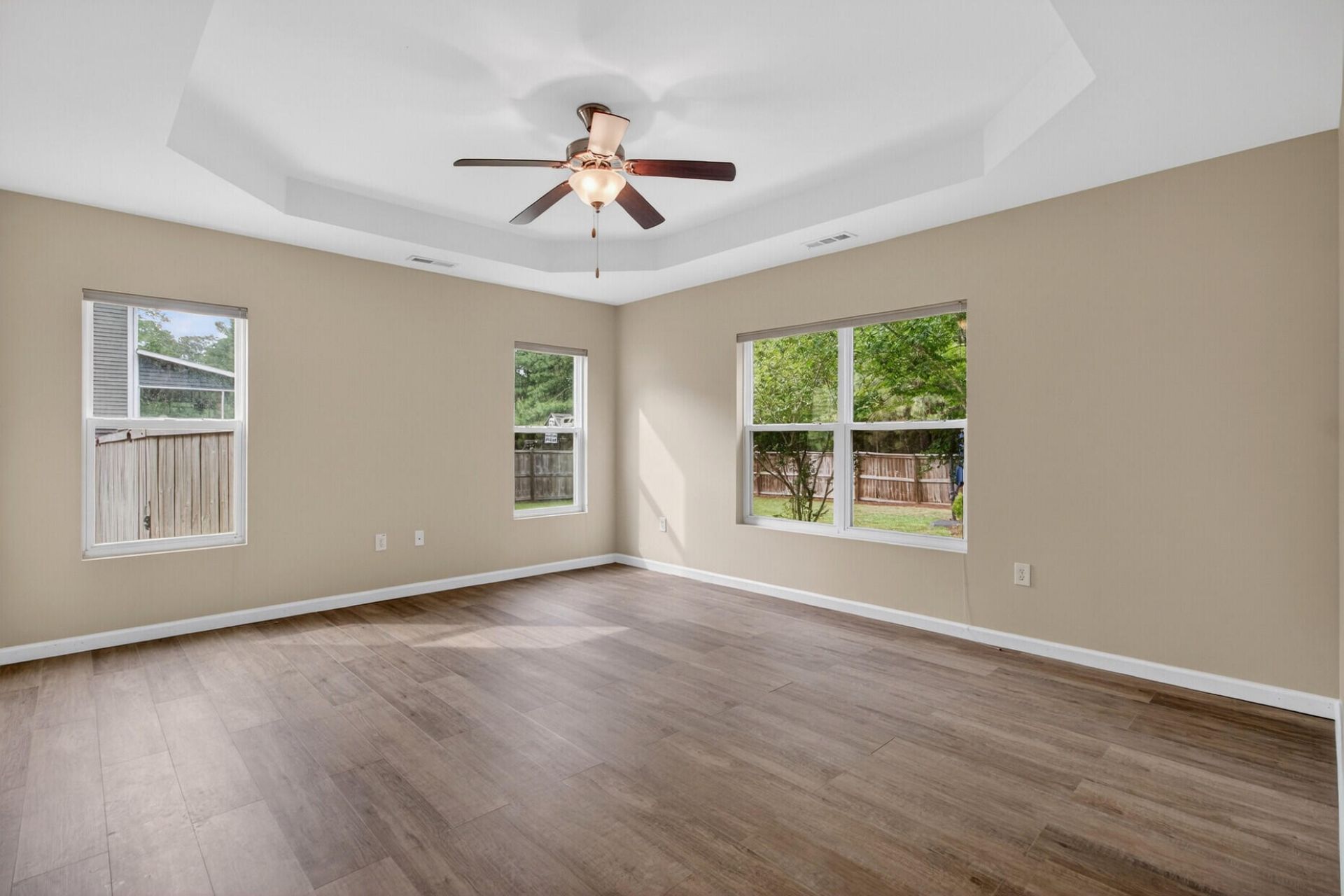 1244 Segar Street Photo 20