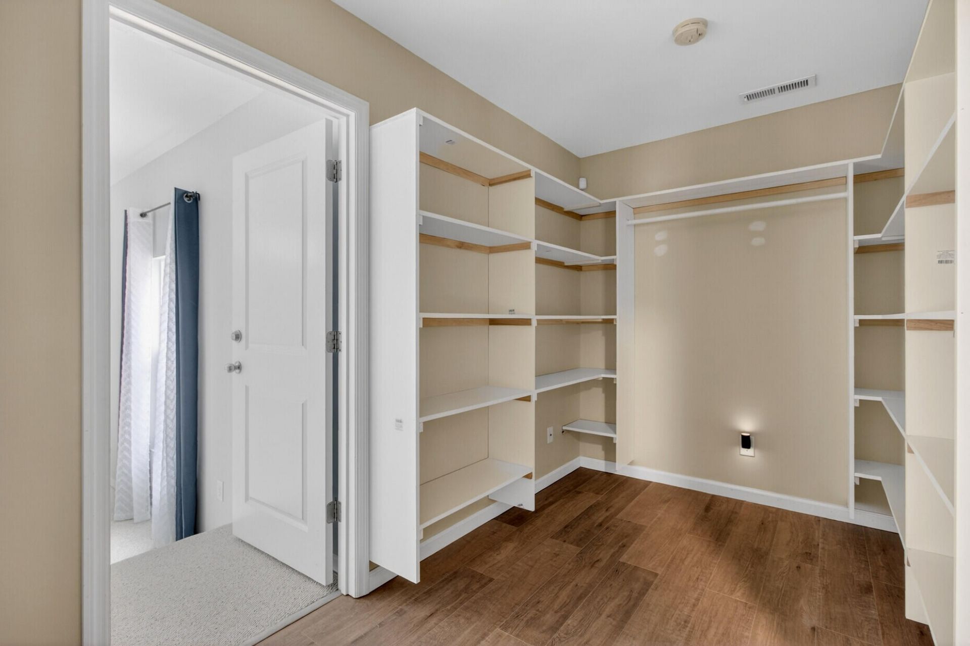 1244 Segar Street Photo 35