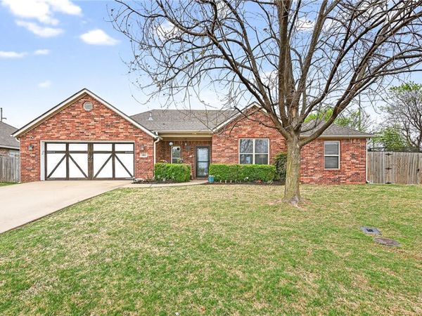 3601 Amour Drive , Rogers, AR 72758