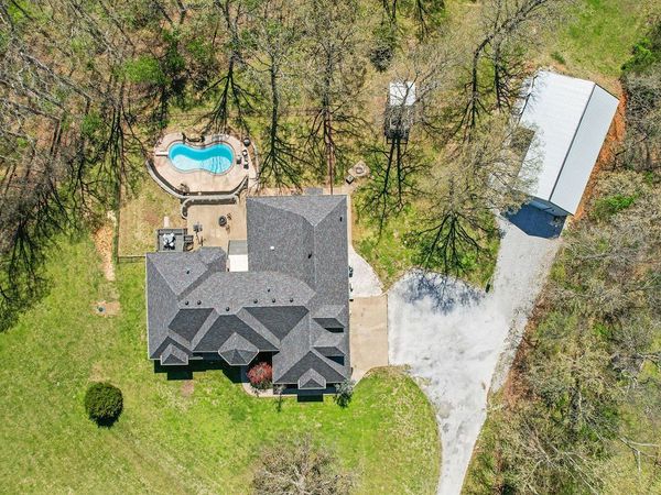 12912 Moore Lane, Gravette, AR 72736