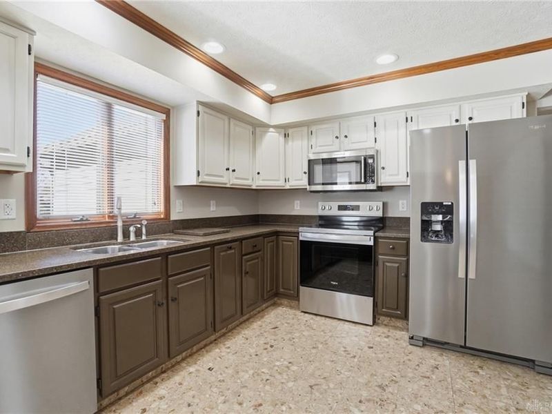 3473 Fairwood Drive, Beavercreek, OH 45432 Photo 18