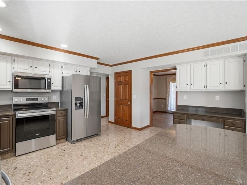 3473 Fairwood Drive, Beavercreek, OH 45432 Photo 19