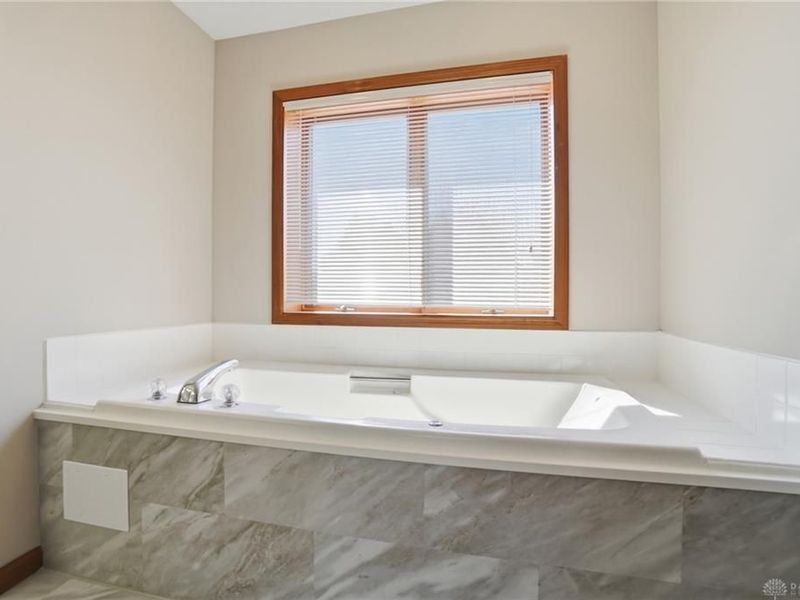 3473 Fairwood Drive, Beavercreek, OH 45432 Photo 37