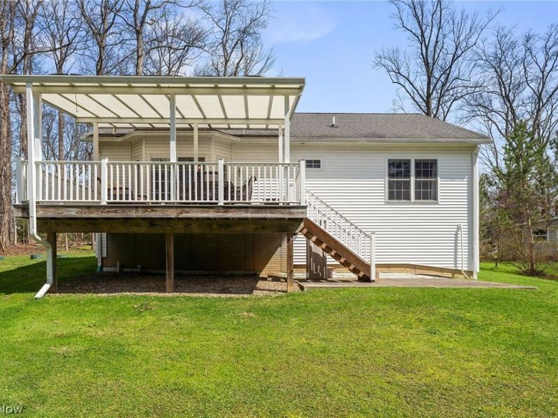 13360 Green Drive, Chesterland, OH 44026 Photo 2