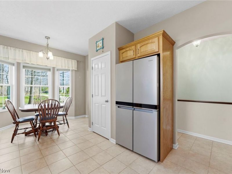 13360 Green Drive, Chesterland, OH 44026 Photo 9