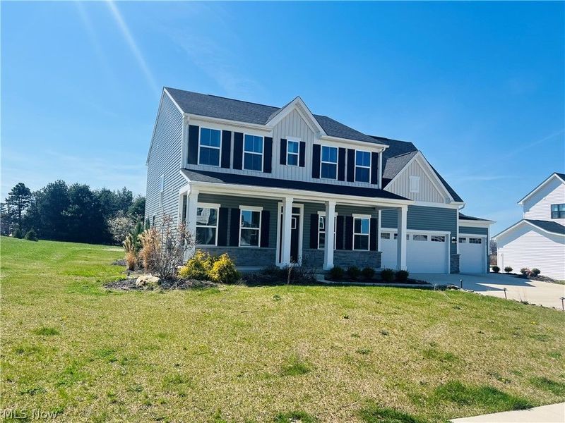 8100 Jack Ryan Drive, North Ridgeville, OH 44039 Photo 2