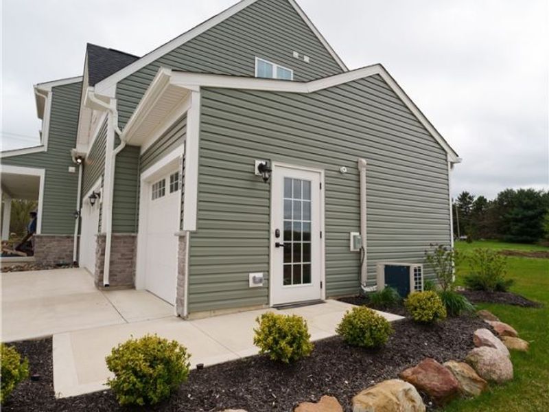 8100 Jack Ryan Drive, North Ridgeville, OH 44039 Photo 22