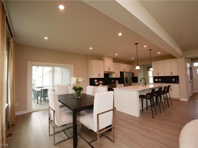 8100 Jack Ryan Drive, North Ridgeville, OH 44039 Photo 6