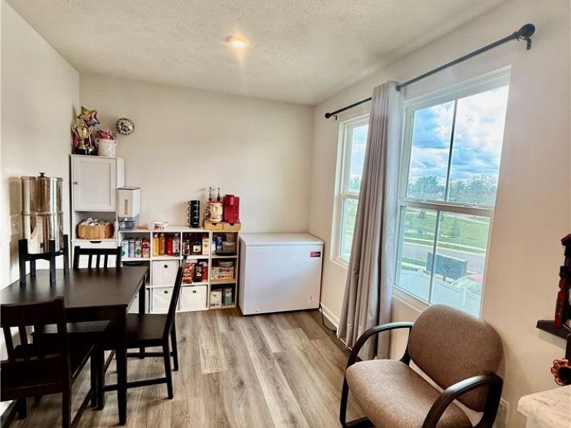 114 Slate Ridge Drive, Unit 9, Barberton, OH 44203 Photo 8