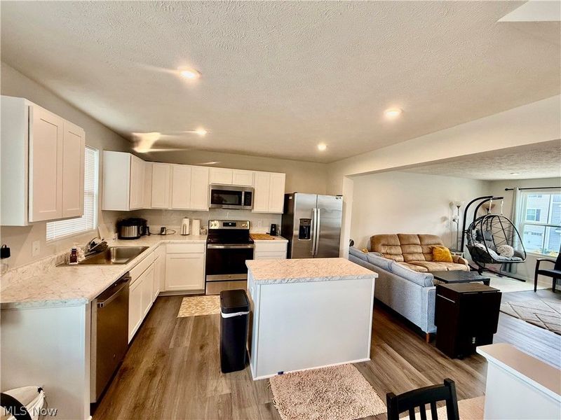 114 Slate Ridge Drive, Unit 9, Barberton, OH 44203 Photo 9