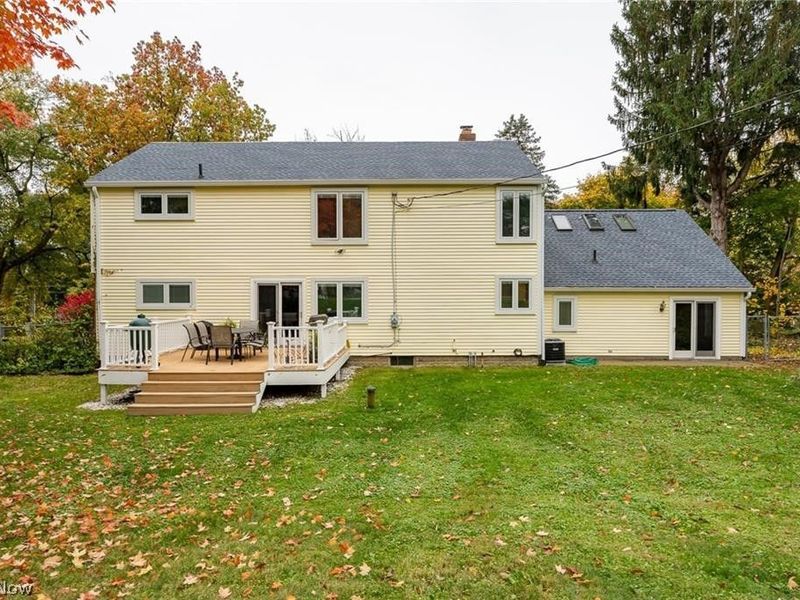 2411 55th Street NE, Canton, OH 44721 Photo 3