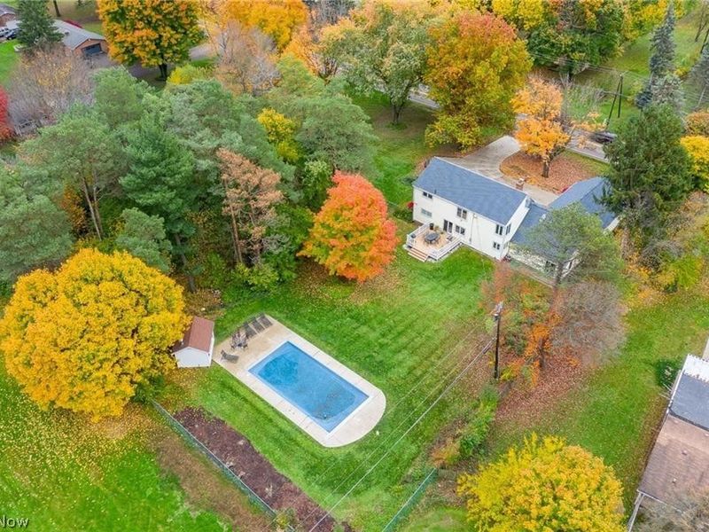 2411 55th Street NE, Canton, OH 44721 Photo 4