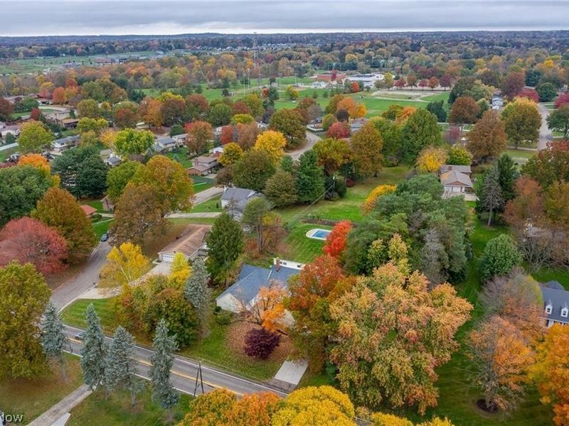 2411 55th Street NE, Canton, OH 44721 Photo 7