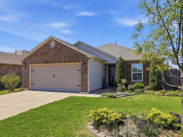 1895 Sussex Street, Newcastle, OK 73065