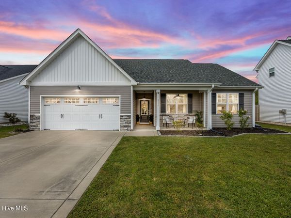 2120 Blue Bonnet Circle, Castle Hayne, NC 28429