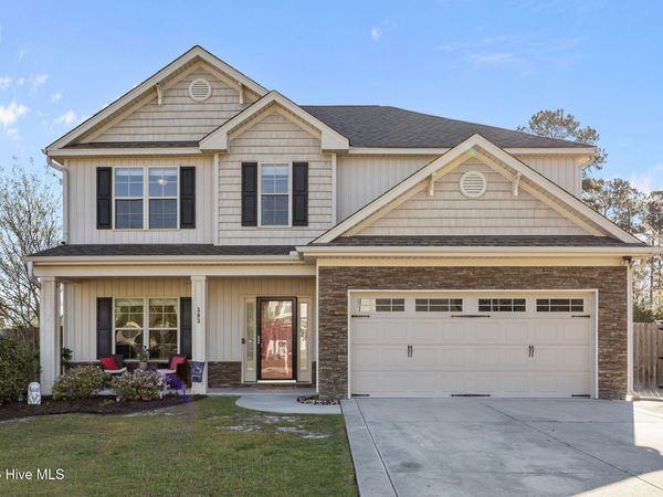 303 Merrick Way, Hubert, NC 28539