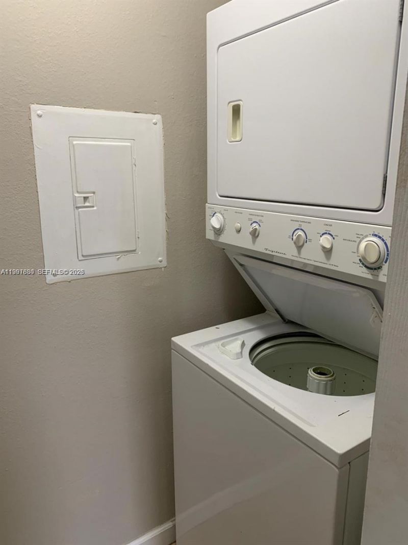 3932 NW 87th Ave , Unit 3932, Sunrise, FL 33351 Photo