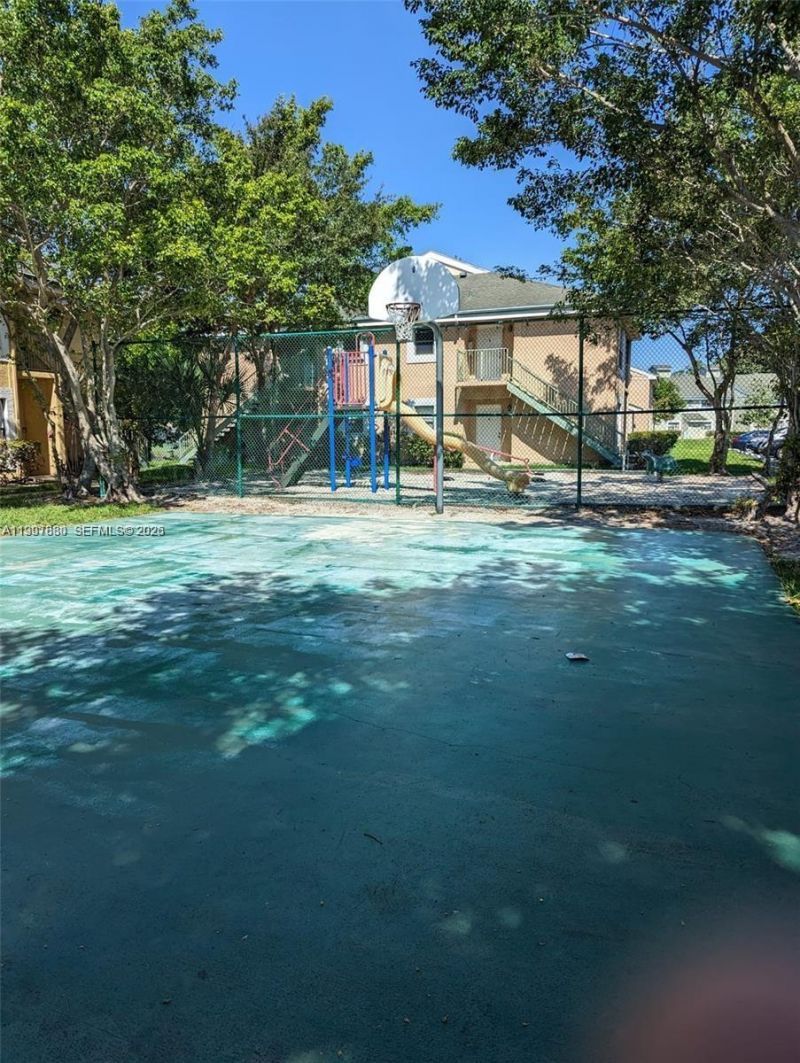 3932 NW 87th Ave , Unit 3932, Sunrise, FL 33351 Photo