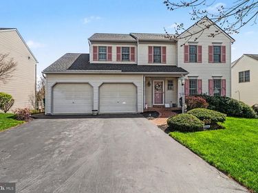 143 JACOBS CREEK DRIVE, HERSHEY, PA 17033