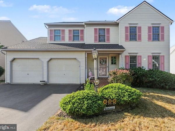 143 JACOBS CREEK DRIVE, HERSHEY, PA 17033