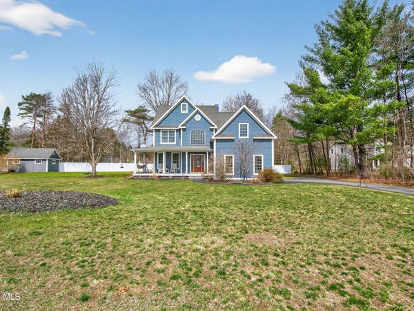 2 Meghan Court, Saratoga Springs, NY 12866