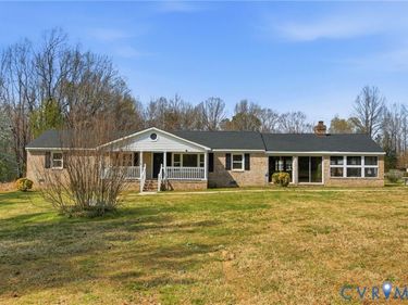 287 Taylor Lane, Essex, VA 22560