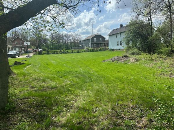 470 Stambaugh Avenue , Columbus, OH 43207