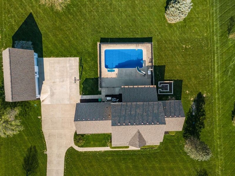 4645 Meadowgrove Drive NW, Carroll, OH 43112 Photo 44