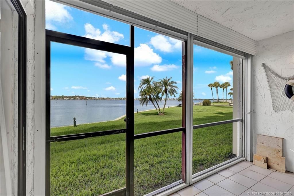 1950 SW Palm City Road, Unit 1-102, Stuart, FL 34994 Photo