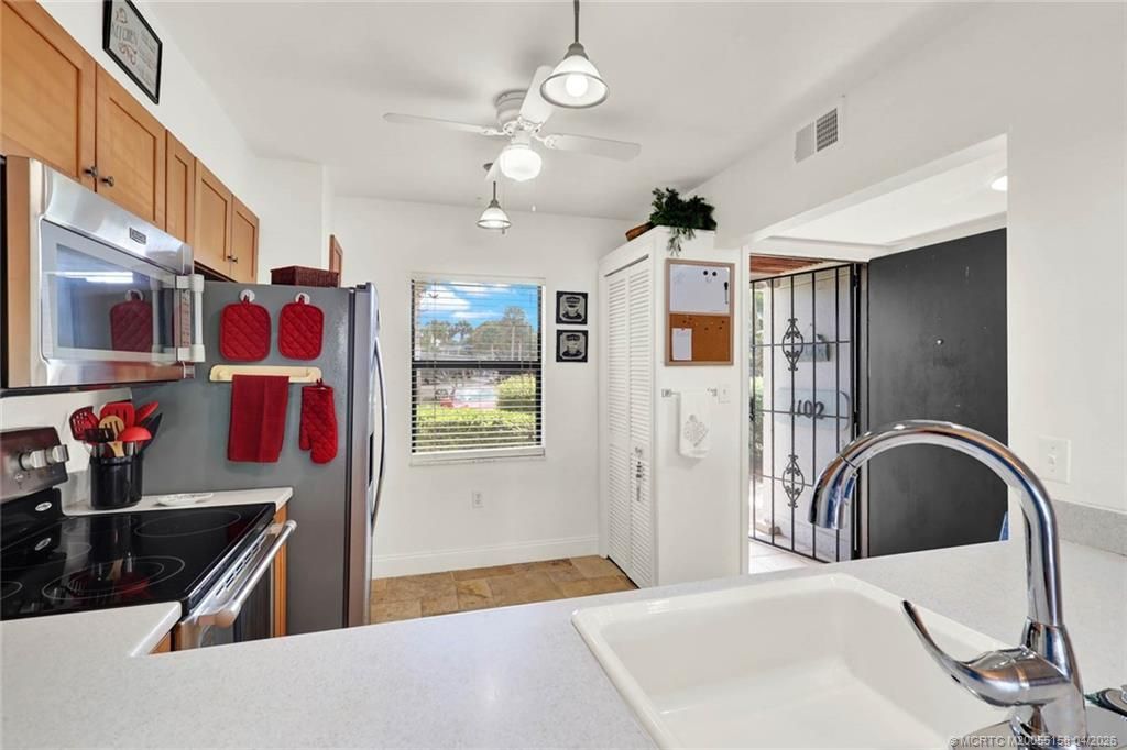 1950 SW Palm City Road, Unit 1-102, Stuart, FL 34994 Photo