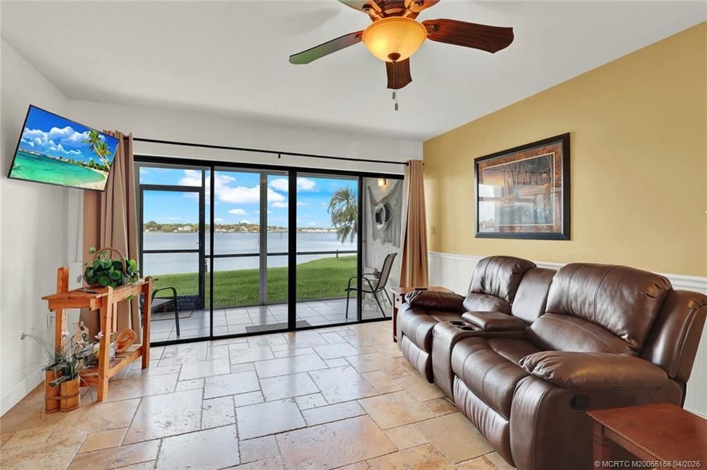 1950 SW Palm City Road, Unit 1-102, Stuart, FL 34994 Photo