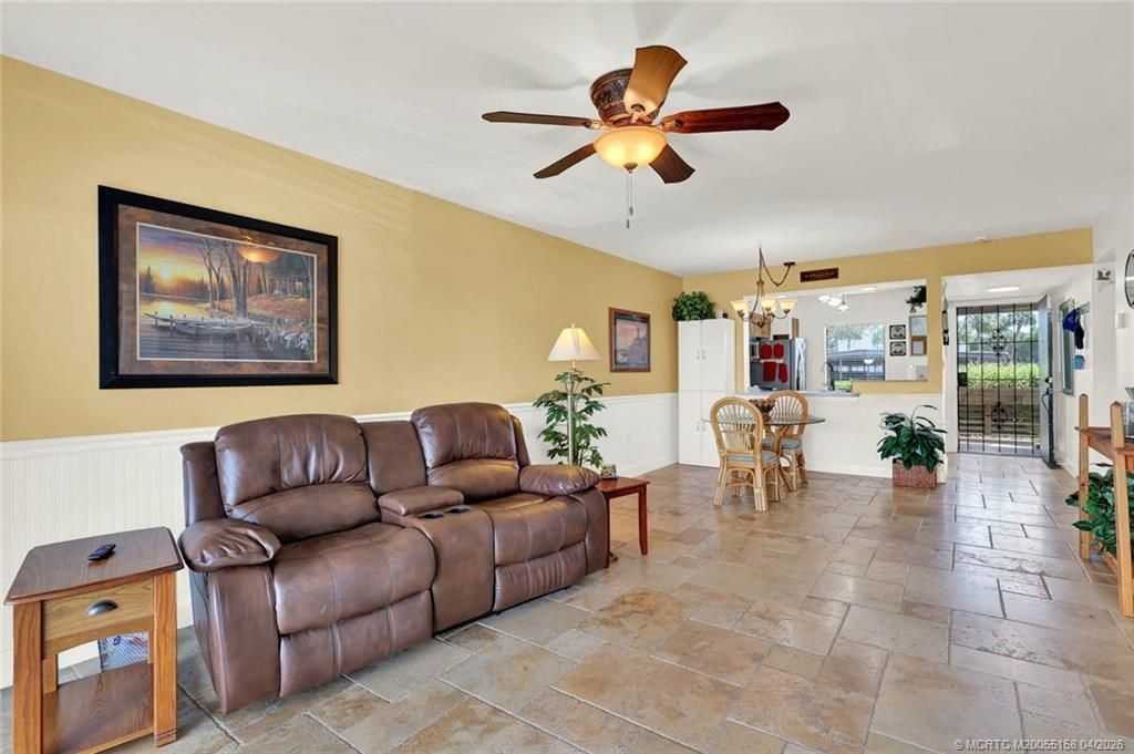 1950 SW Palm City Road, Unit 1-102, Stuart, FL 34994 Photo