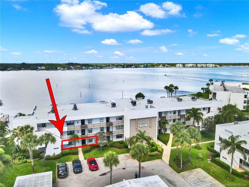 1950 SW Palm City Road, Unit 1-102, Stuart, FL 34994 Photo