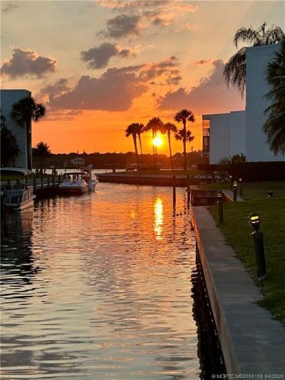 1950 SW Palm City Road, Unit 1-102, Stuart, FL 34994 Photo