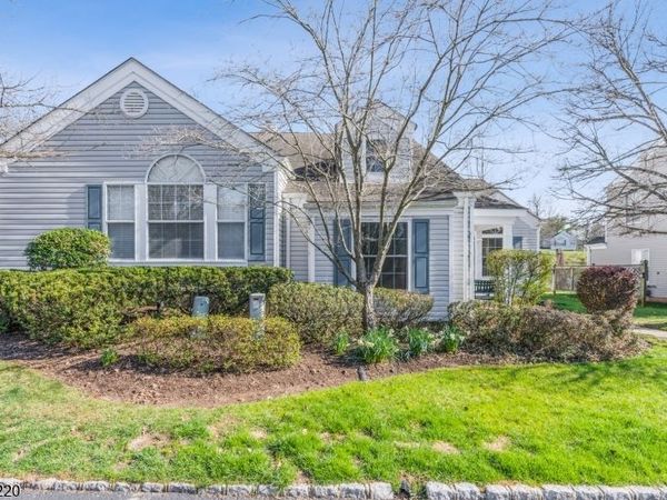 412 Cardinal Ln, Bedminster, NJ 07921