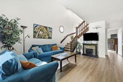 305 21st Ave. S photo 4