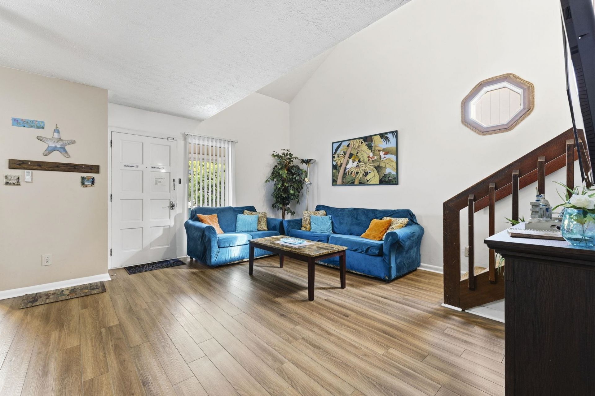 305 21st Ave. S Photo 5