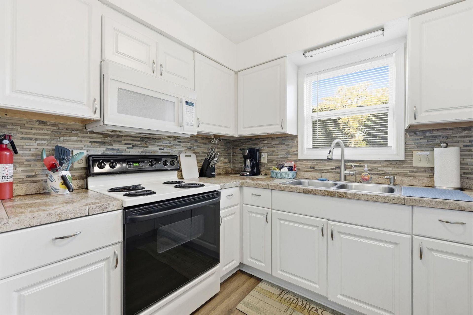 305 21st Ave. S Photo 6