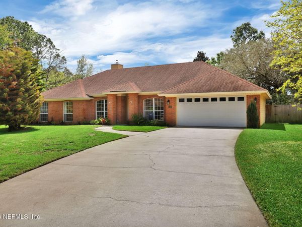 1217 SHALLOWFORD Drive E, Jacksonville, FL 32225